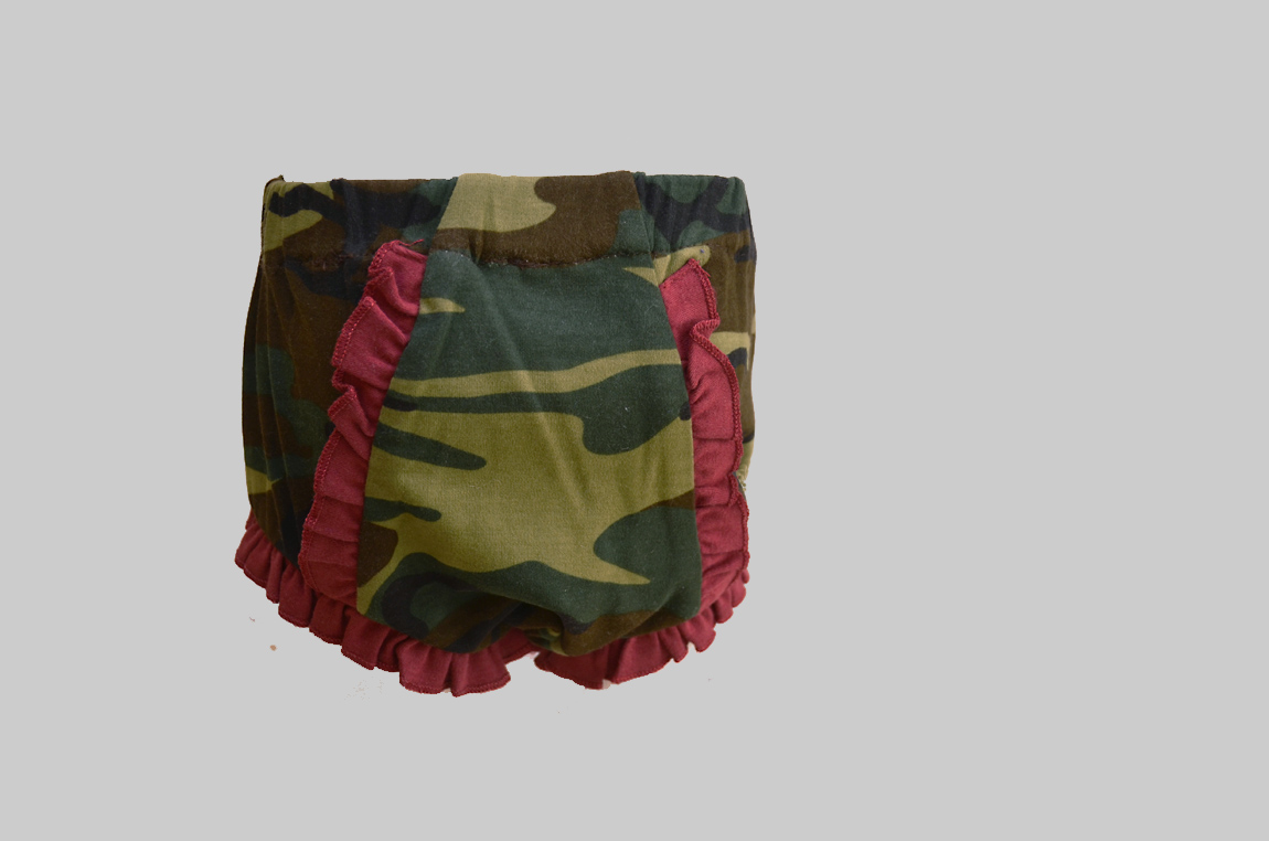 camouflage baby diaper covers with crimson color ruffle