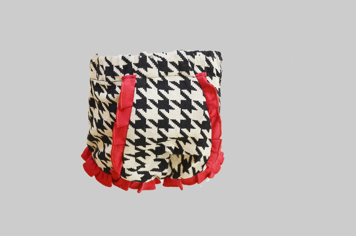Houndstooth Baby Diaper Coverf.